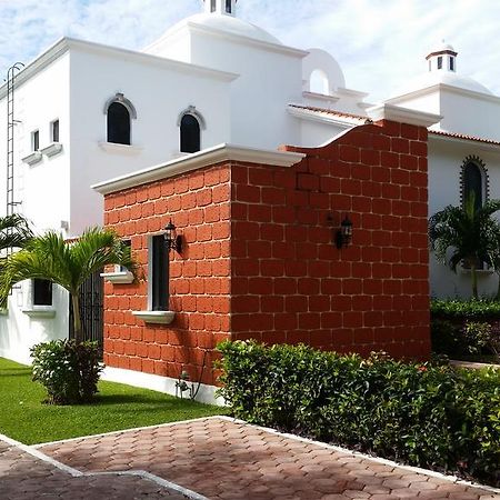 B&B Villa Hibiscus Playa del Carmen Exterior photo