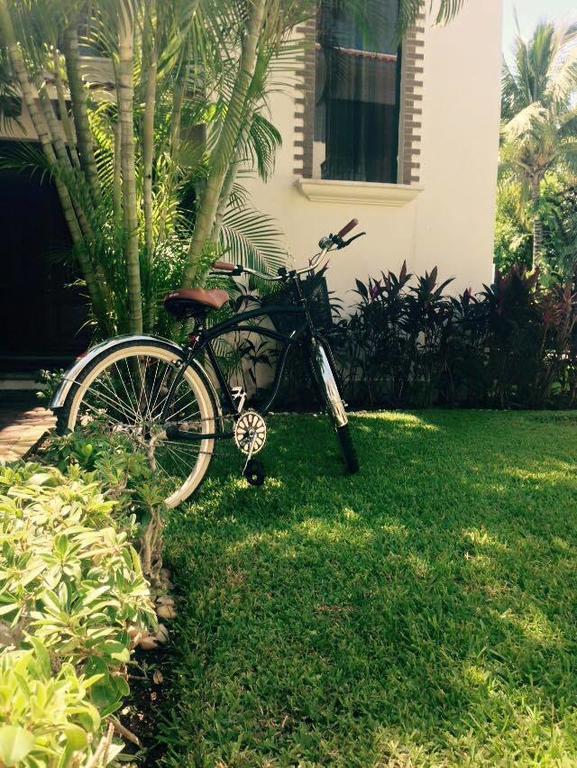 B&B Villa Hibiscus Playa del Carmen Exterior photo